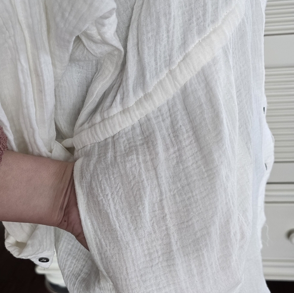 J.nna | Women's Top - Picture 4 of 7